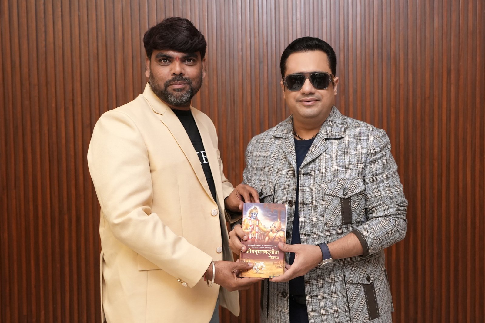Mr. Rajesh Rajne with Motivational Speaker Vivek Bindra